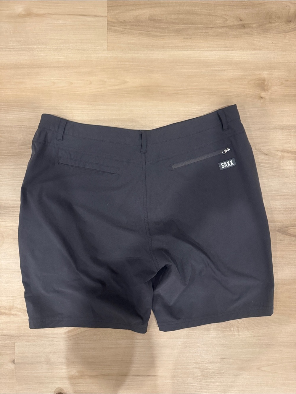 Saxx Men's sz38 Grey Go To Town 2 in 1 with ballpark pouch 9in Flat-Front Shorts - Picture 8 of 9